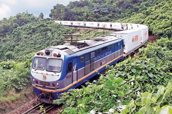 Vận chuyển hàng từ hà nội vào sài gòn